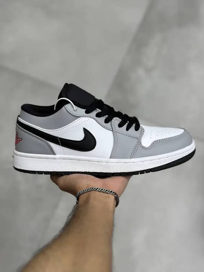 نایک جردن ۱ بدون ساق اسموک گری Nike Jordan 1 Low Smoke Grey