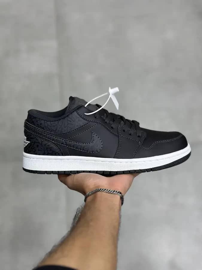 نایک جردن ۱ بدون ساق بلک الفنت Nike Jordan 1 Low Black Elephant