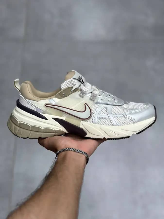 نایک وی تو کی قهوه ای روشن  Nike V2K Light Orewood Brown