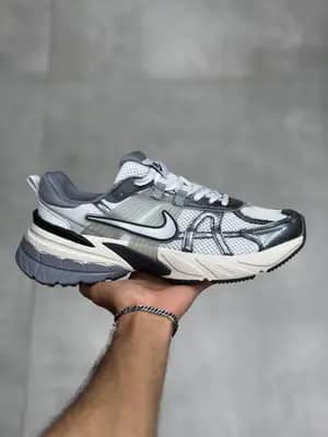 نایک وی تو کی پلاتینیوم گری Nike V2K Platinum Grey